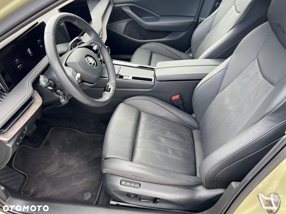Skoda Superb 1.5 TSI L&K DSG - 17