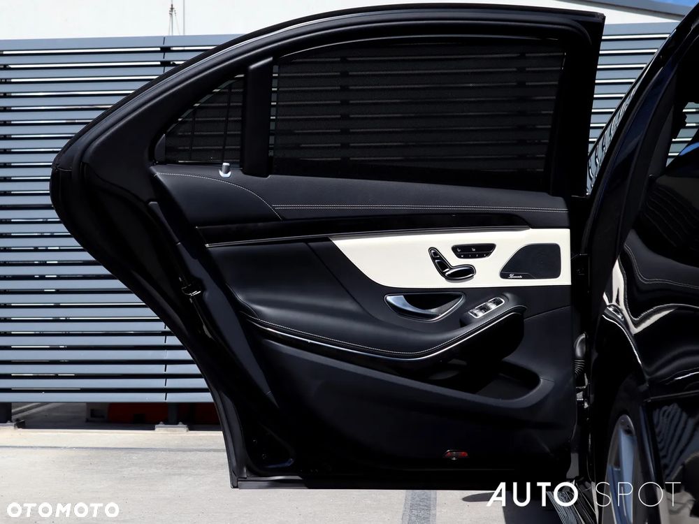 Mercedes-Benz Klasa S 400 d 4-Matic L 9G-TRONIC - 33