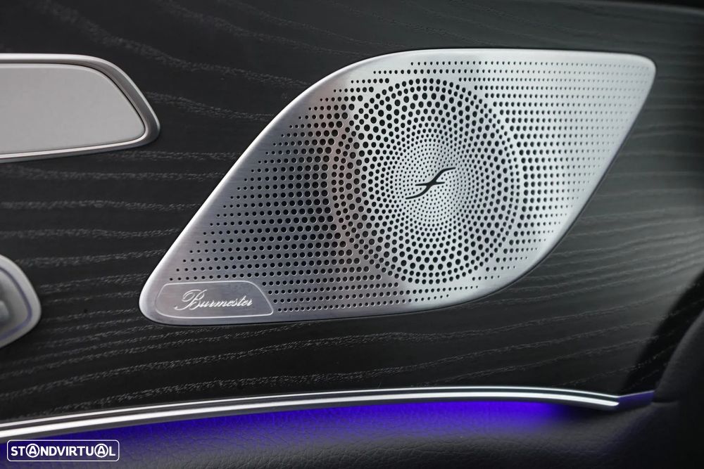 Mercedes-Benz CLS 300 d 4Matic AMG Line - 28