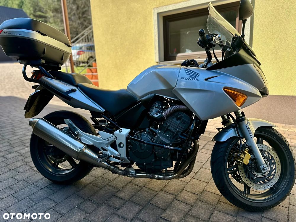Honda CBF - 3