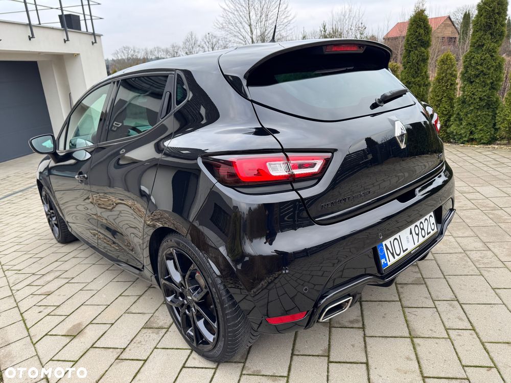 Renault Clio TCe 200 EDC Sport R.S - 10