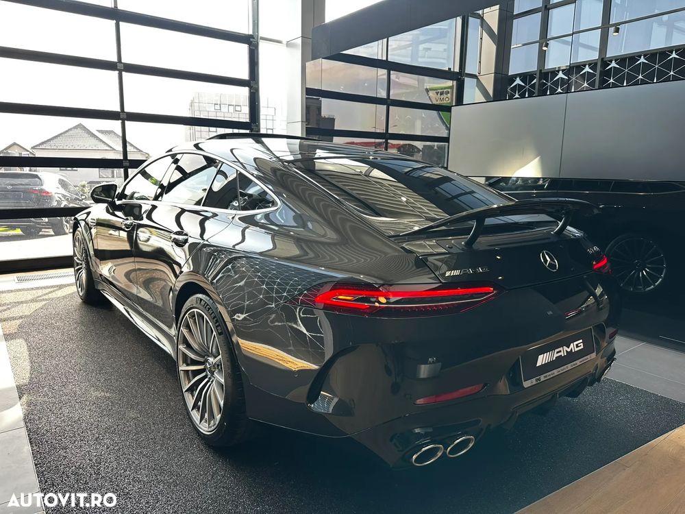 Mercedes-Benz AMG GT 43 4MATIC+ MHEV - 6