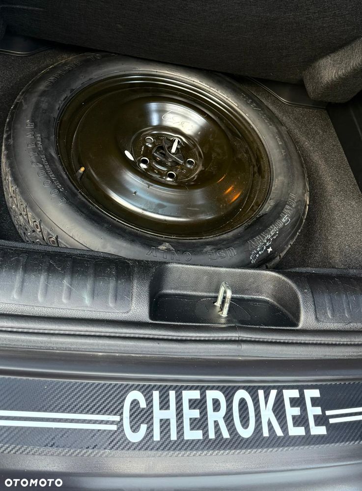 Jeep Cherokee 2.0 GME Active Drive I Limited - 18