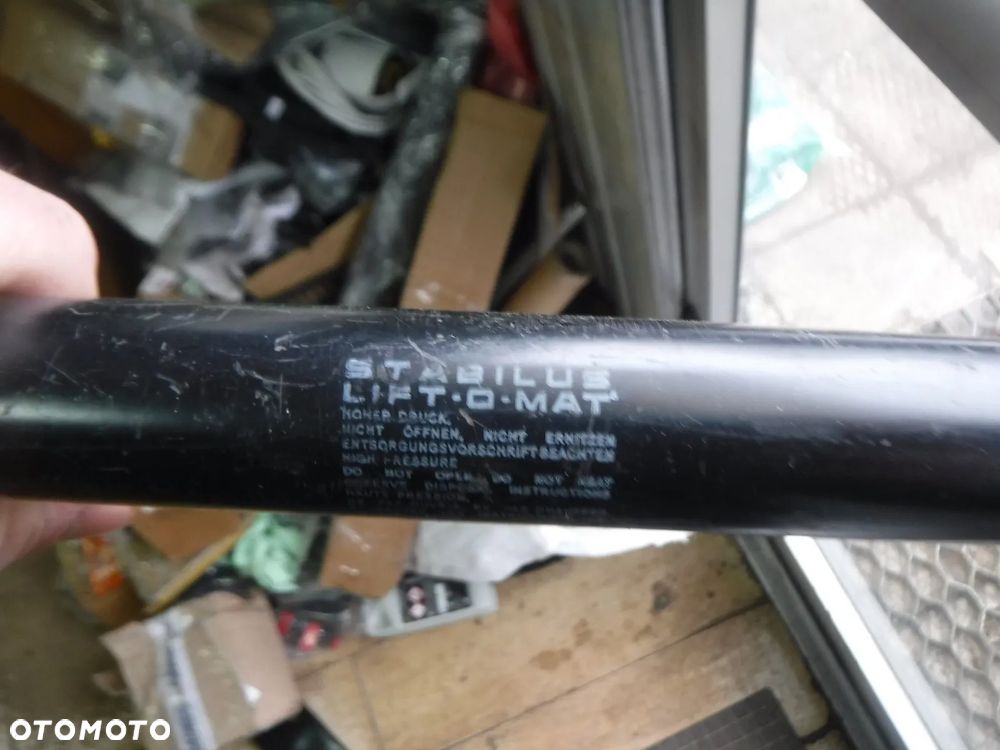 siłownik amortyzator gazowy A=802 B=452 F=1300N . Stabilus Lift-O-Mat 1865LU 1300N siłownik L 802 mm wysów 350mm nowy - 3