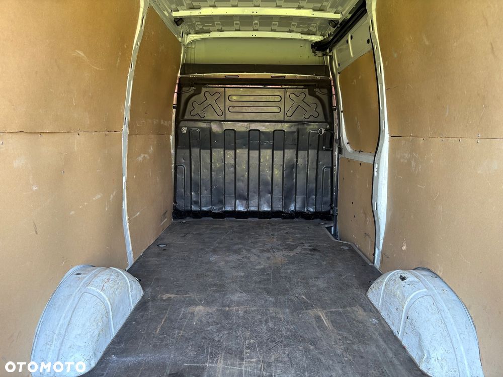 Iveco Daily 35S20 - 26