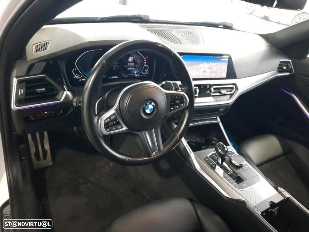 BMW 320 e Pack M Auto - 4
