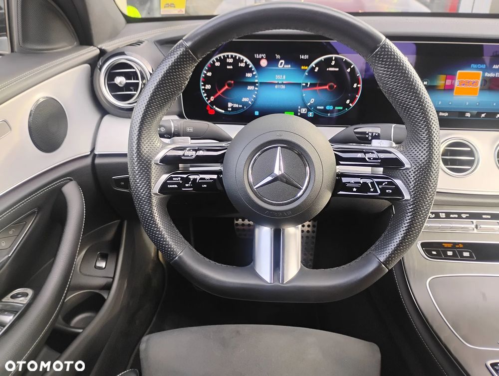 Mercedes-Benz Klasa E 220 d 4-Matic AMG - 19
