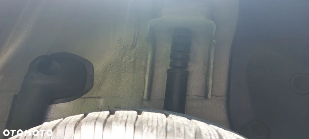 Dacia Duster 1.6 16V 4x2 Prestige - 17