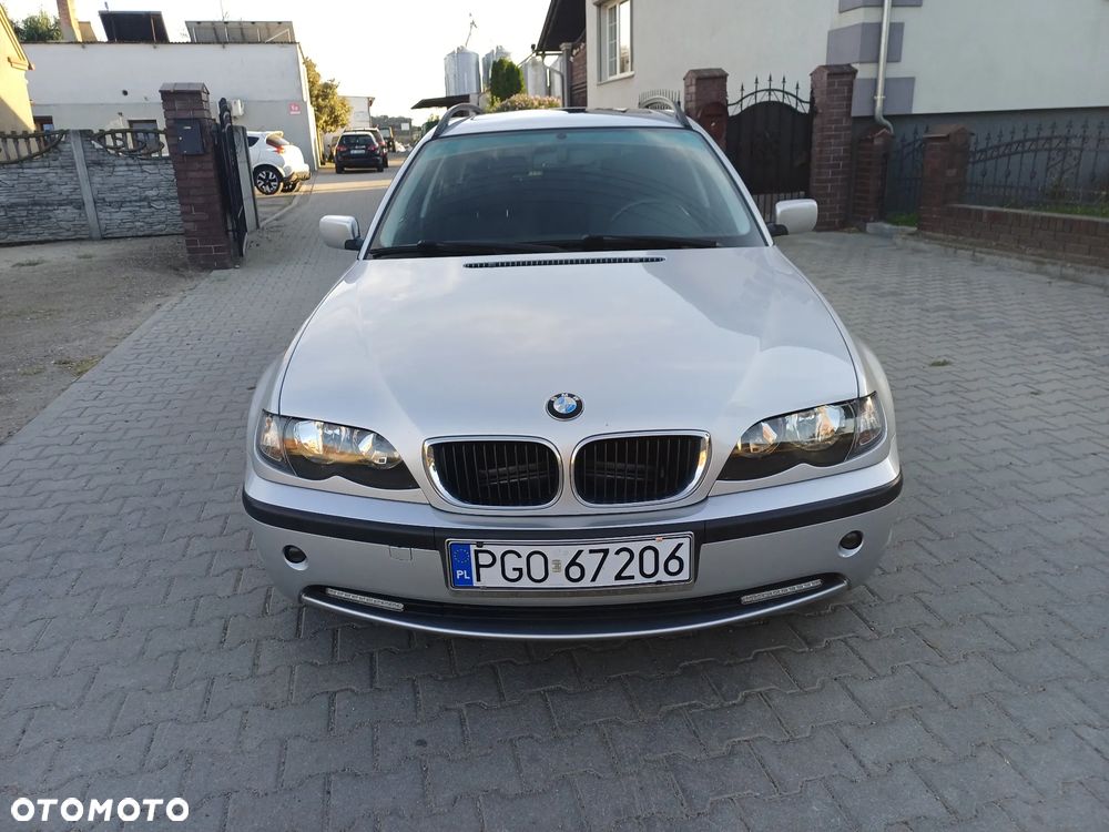 BMW Seria 3 318i Edition Exclusive - 2