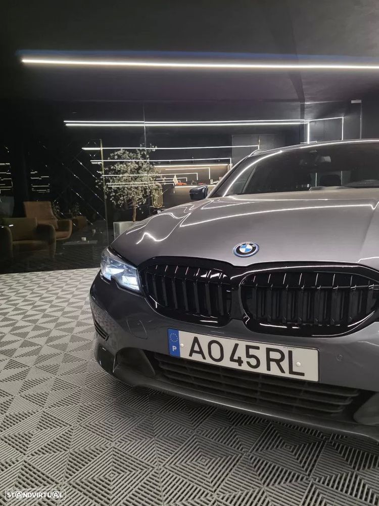 BMW 320 e Line Sport Auto - 4