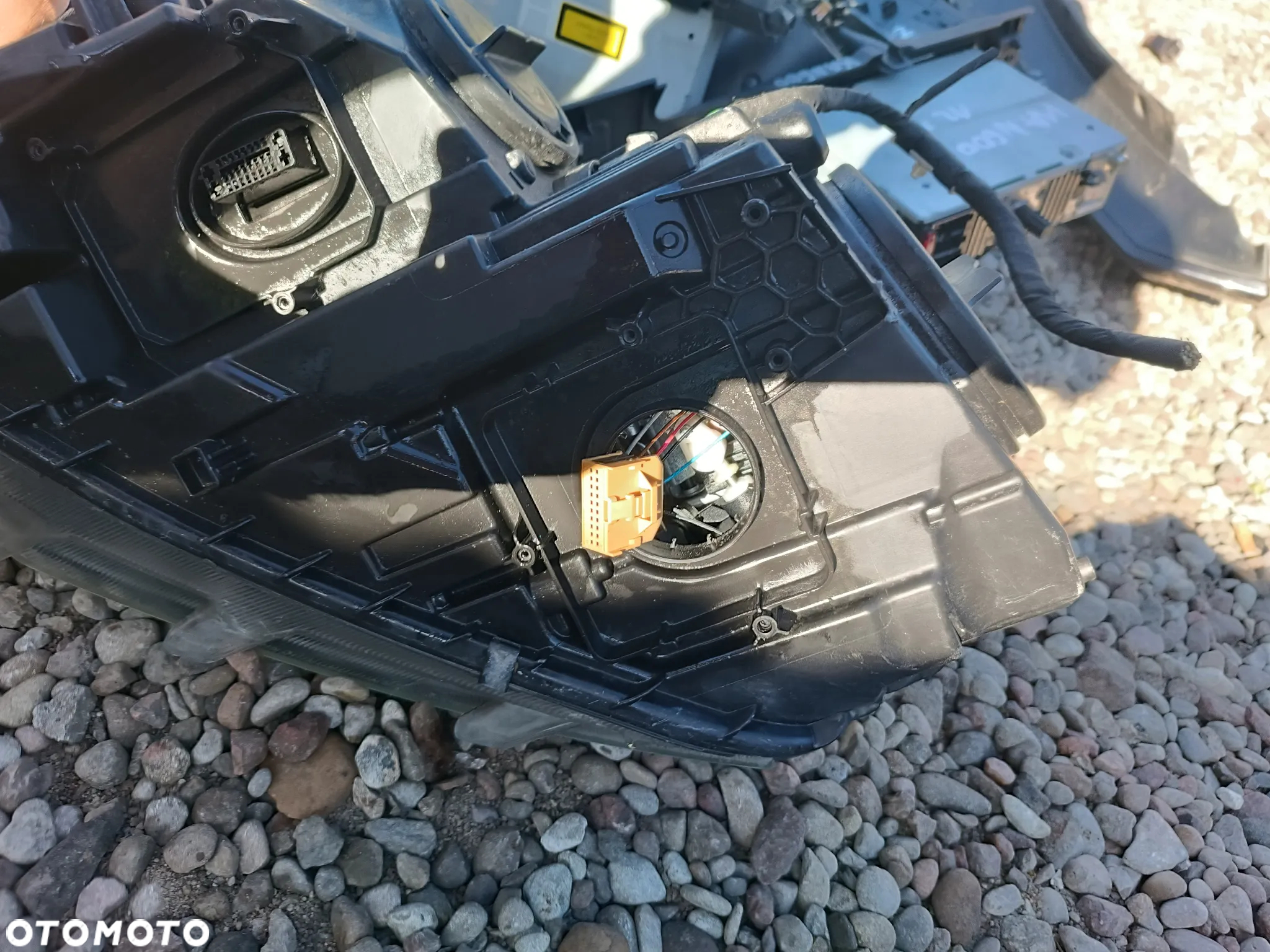 Lampa przód przednia prawa SKODA OCTAVIA III 2012-2016 BI-XENON 5E1941016B - 11