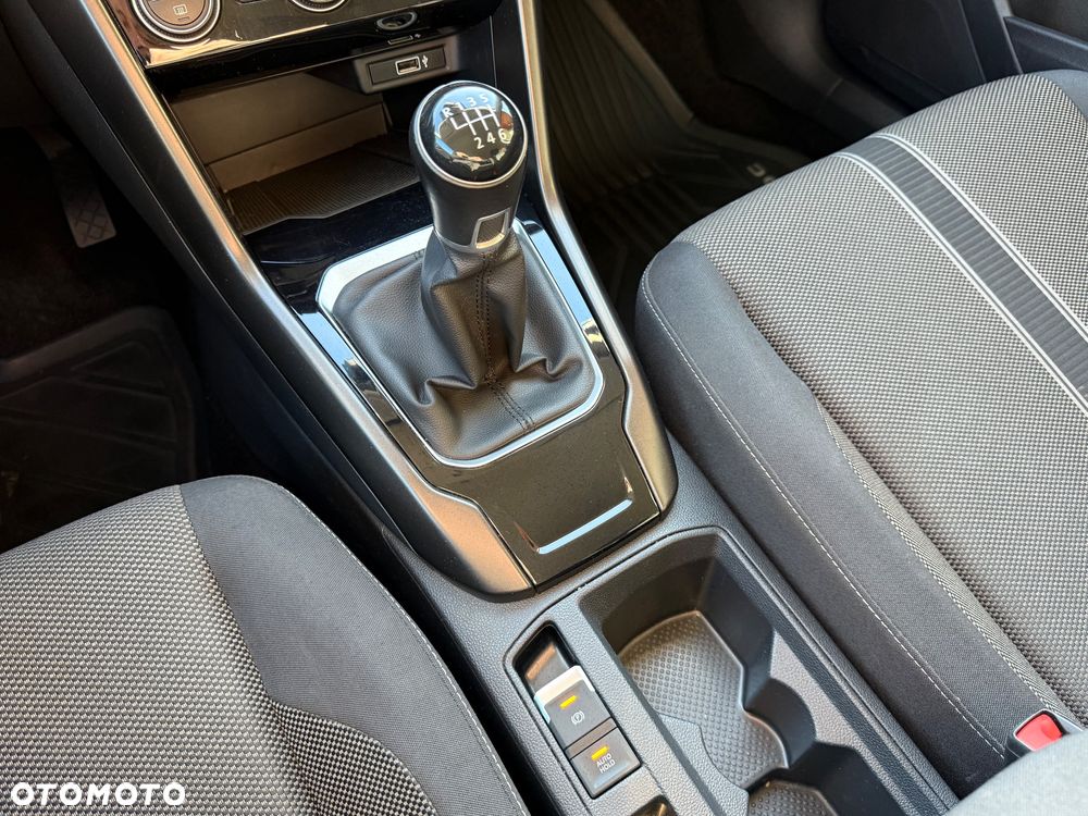 Volkswagen T-Roc 1.0 TSI Premium - 33