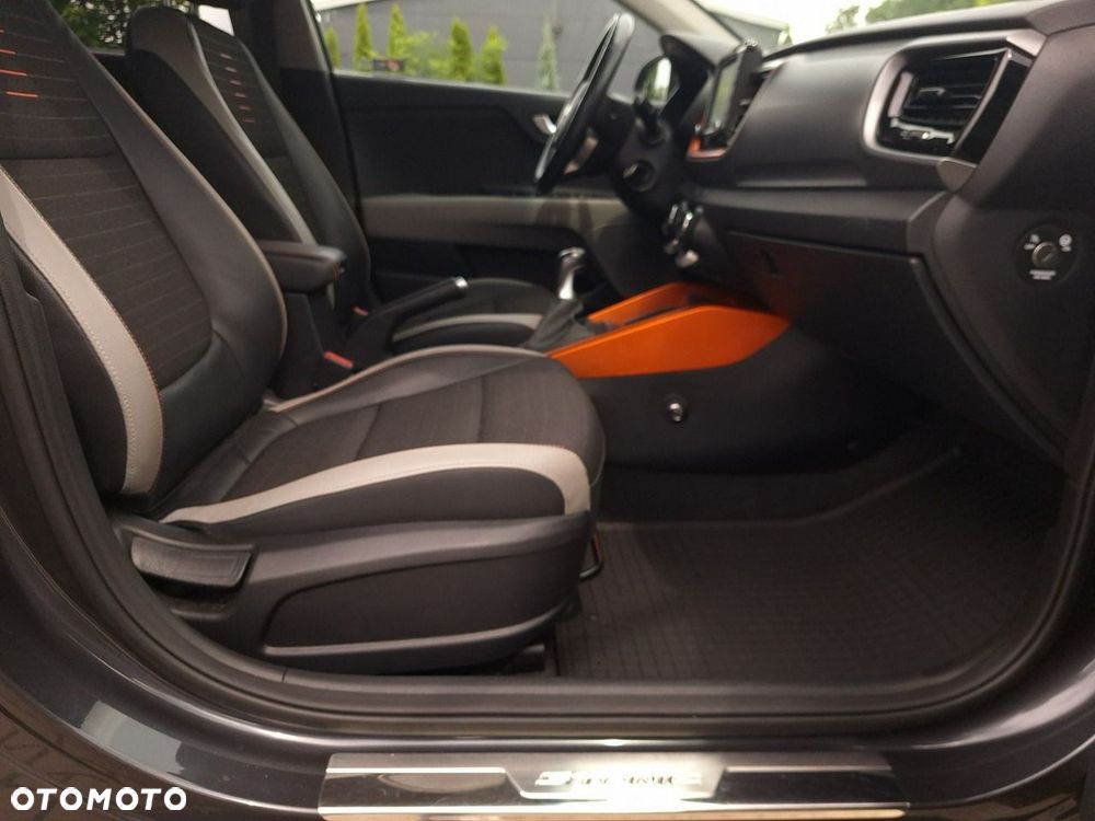 Kia Stonic 1.4 L - 29