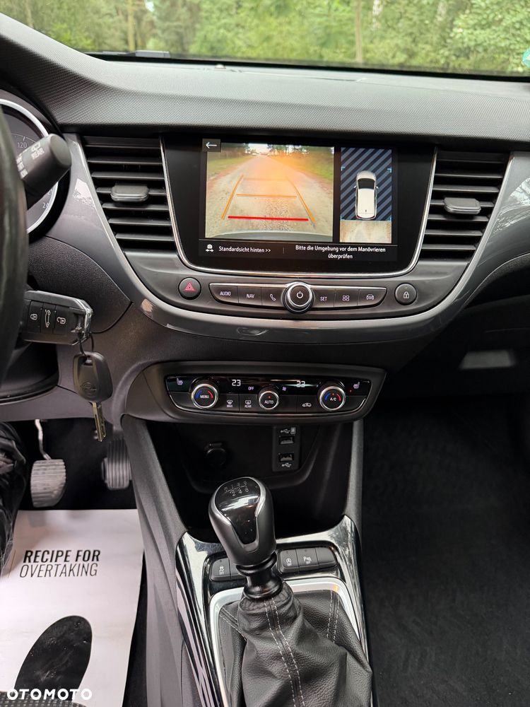 Opel Crossland 1.2 Business Elegance - 15