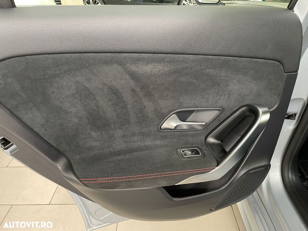 MERCEDES-BENZ A-Class 2024 — imagine 54