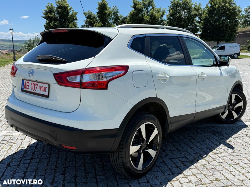Nissan Qashqai 1.6 DCI ALL-MODE 4x4i TEKNA - 4