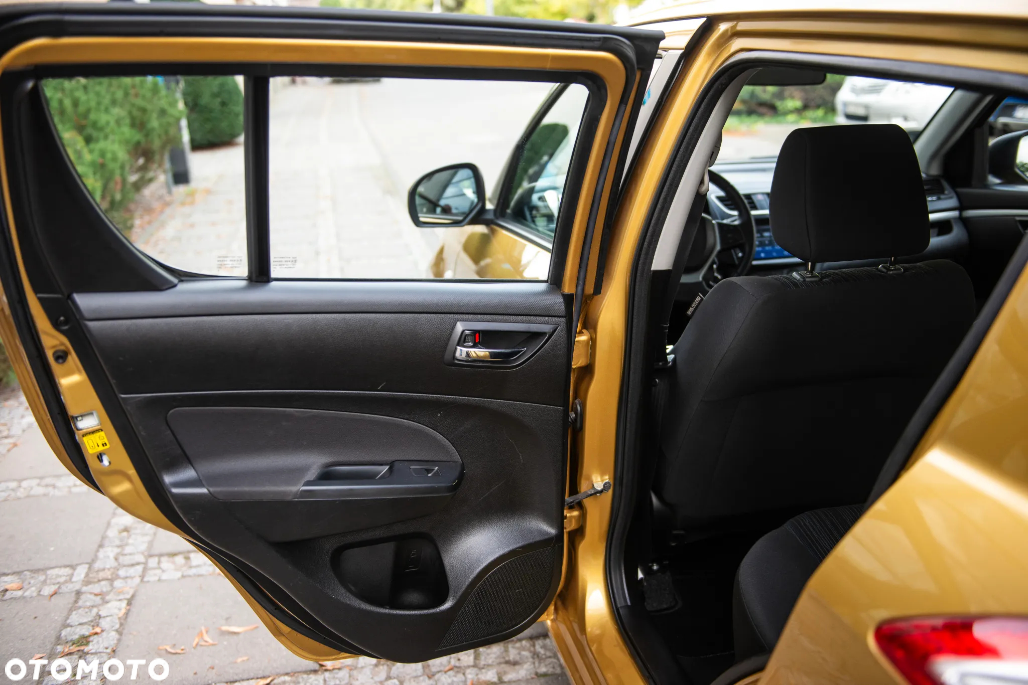 Suzuki Swift 1.2 Premium - 16