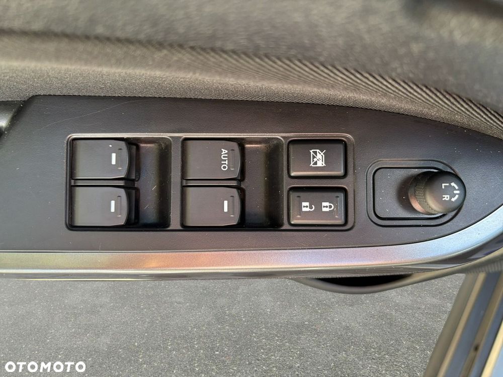 Suzuki Vitara - 11