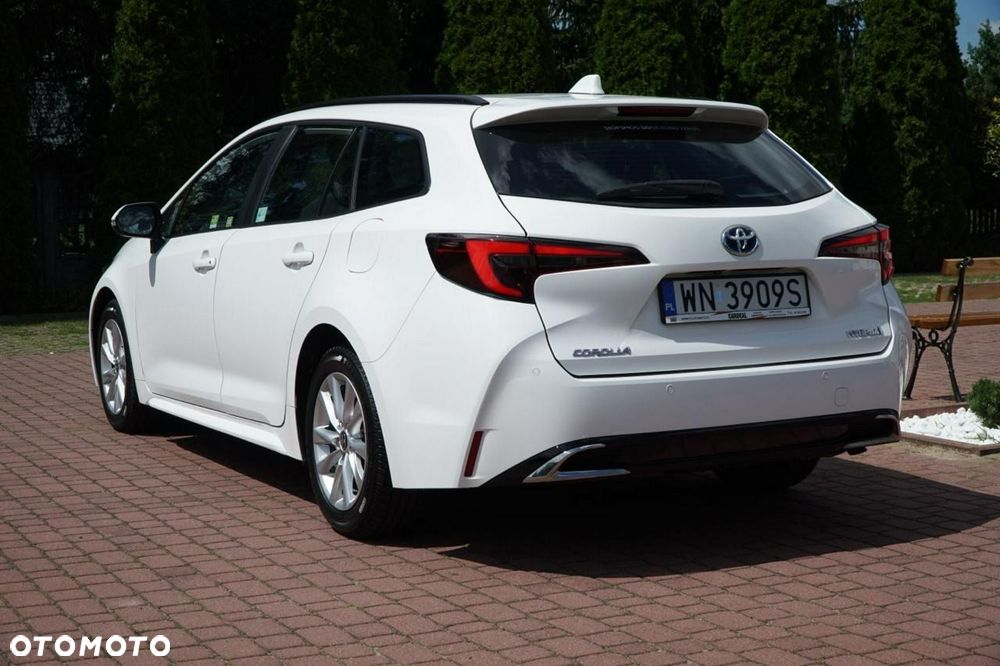 Toyota Corolla 1.8 Hybrid Comfort - 4