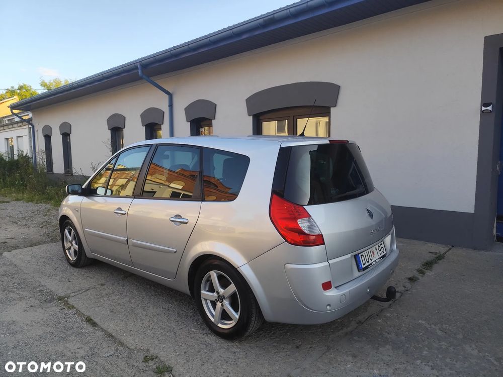 Renault Scenic 2.0 16V Turbo Confort Expression - 9