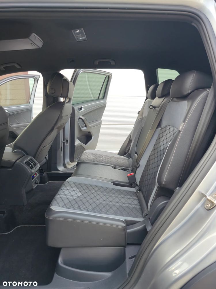 Volkswagen Tiguan Allspace 2.0 TDI SCR 4Motion DSG R-Line - 20