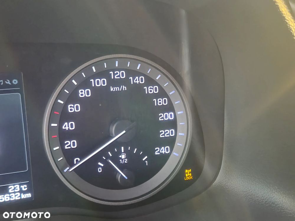 Hyundai Tucson 1.6 T-GDi Premium 4WD DCT - 27