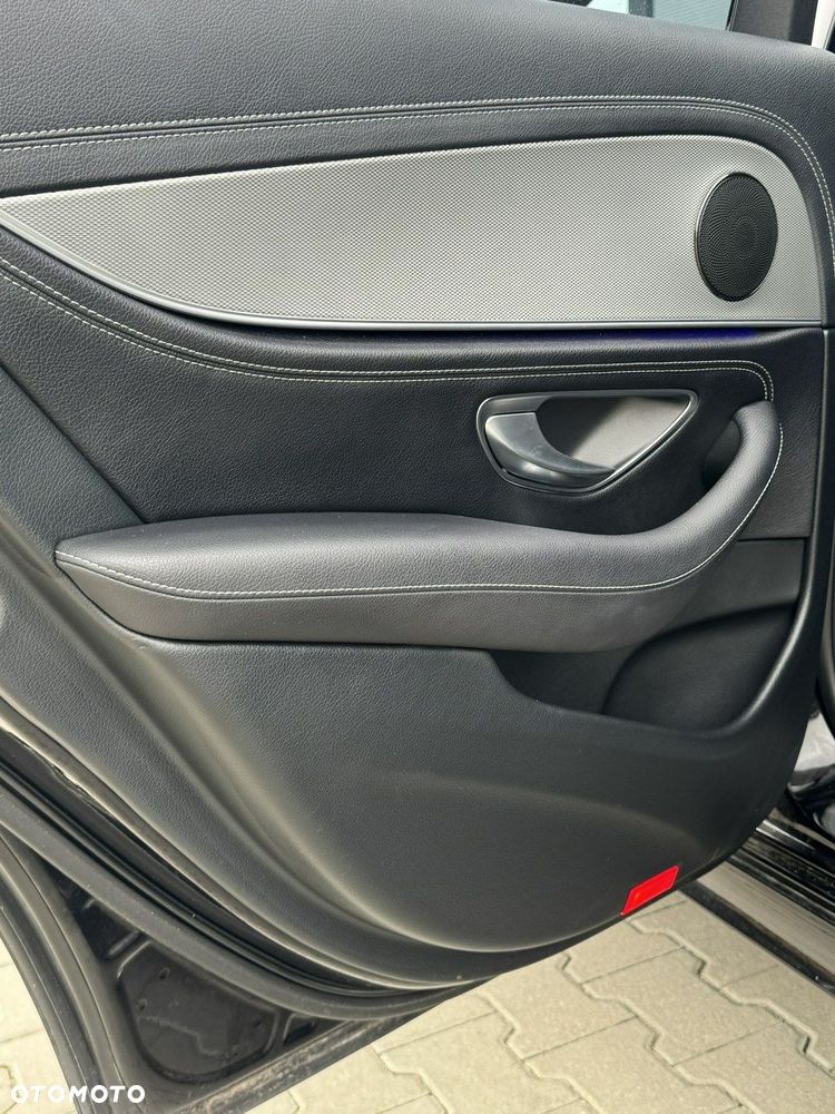 Mercedes-Benz Klasa E - 29