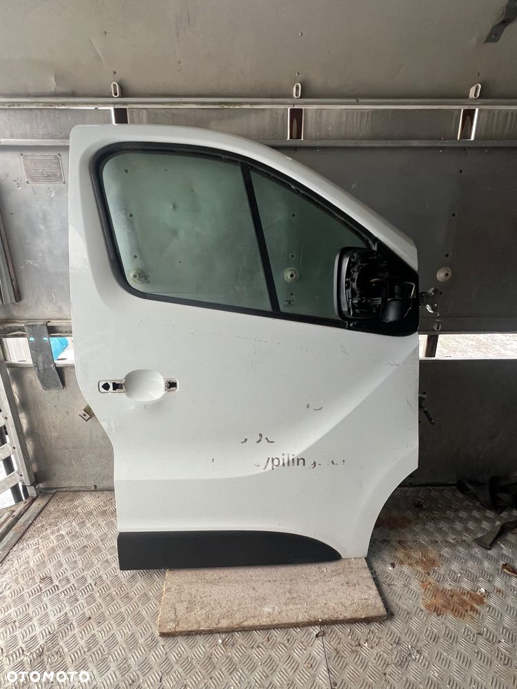 Renault Trafic III drzwi PP - 1