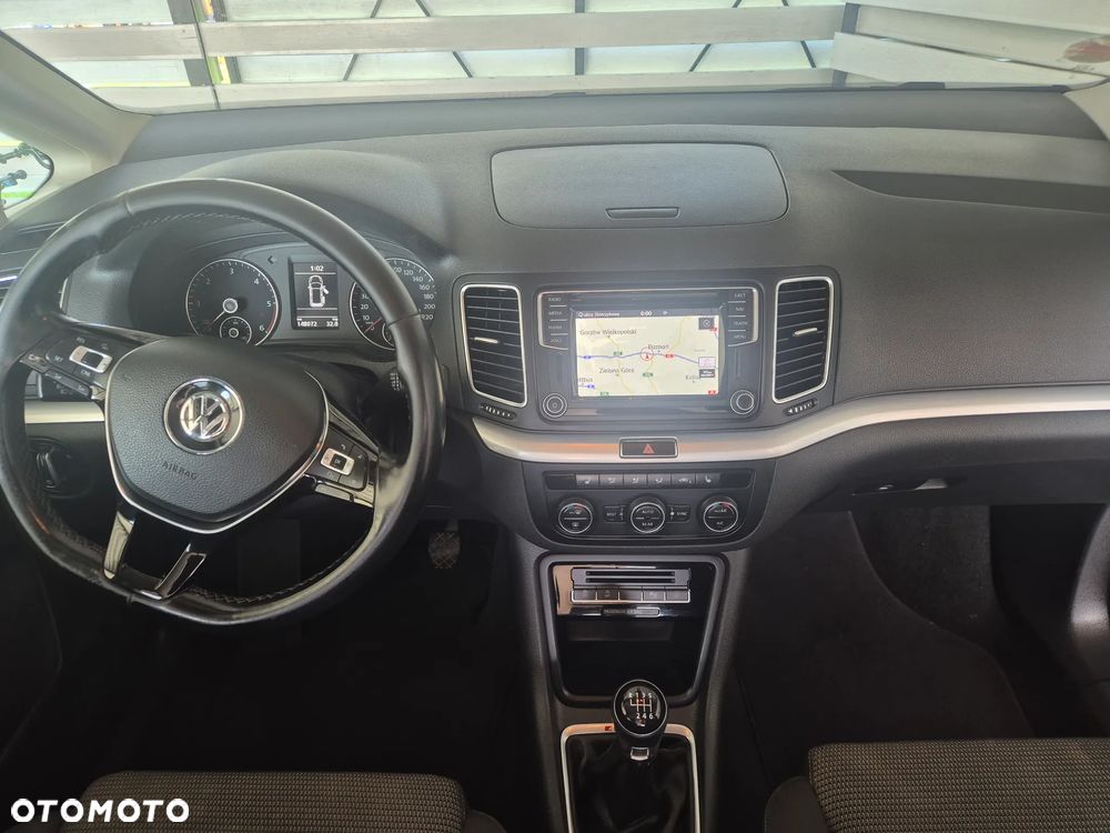Volkswagen Sharan 2.0 TDI BMT Highline - 17