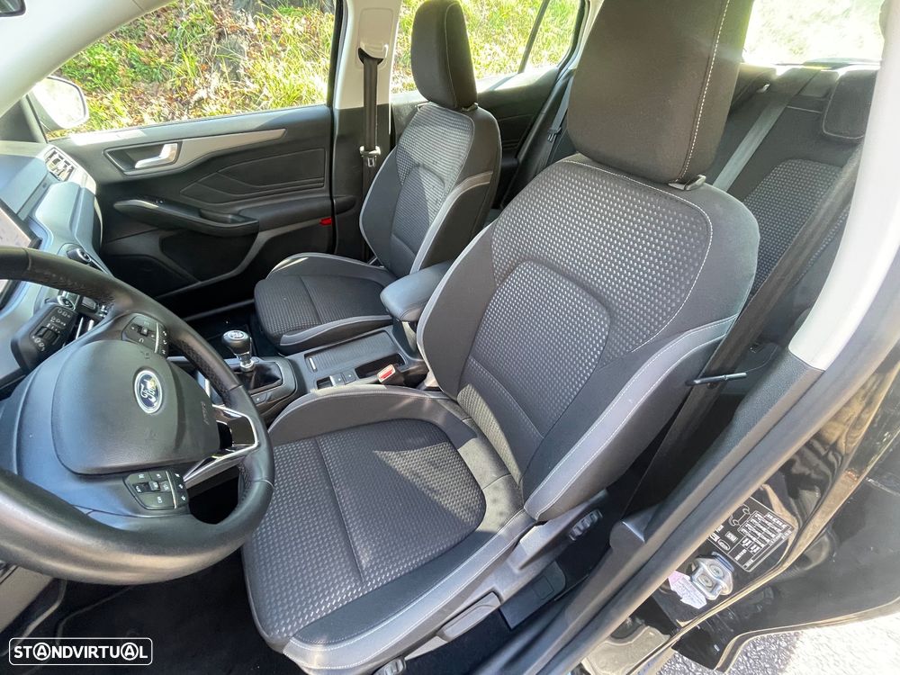 Ford Focus SW 1.5 EcoBlue S&S TITANIUM - 14