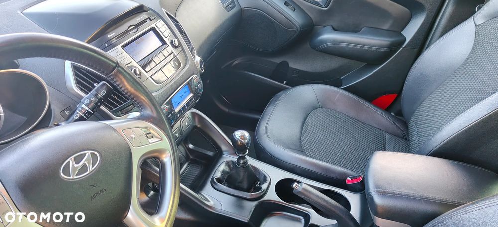 Hyundai ix35 2.0 CRDi 4WD Premium - 11