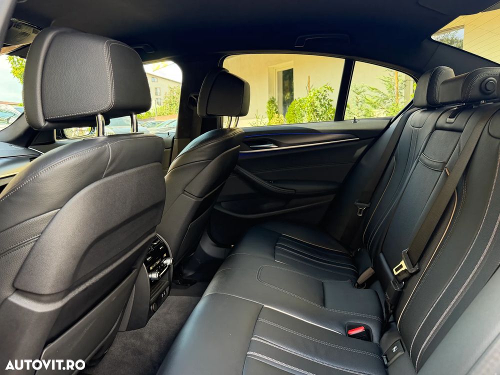 BMW Seria 5 530i Aut. M Sport Edition - 7
