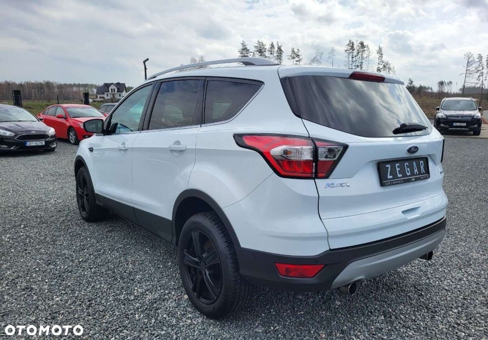 Ford Kuga - 29