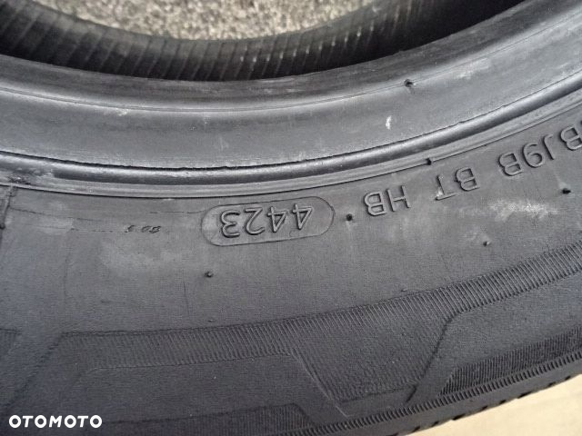 215/65/R16C 109/107T Hankook Vantra STAS2 - 8