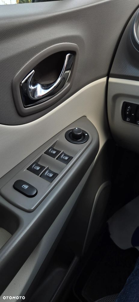 Renault Captur ENERGY dCi 90 Start&Stop Luxe - 25