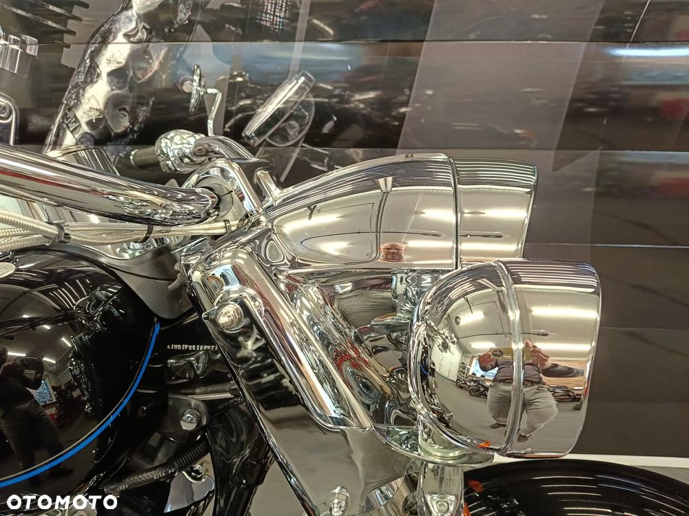 Harley-Davidson Touring Road King - 20