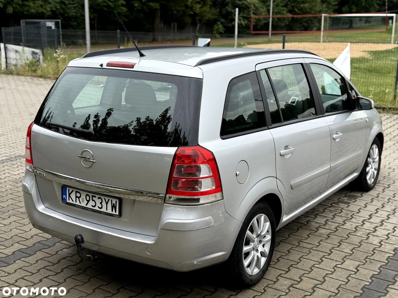 Opel Zafira 1.8 Cosmo - 22