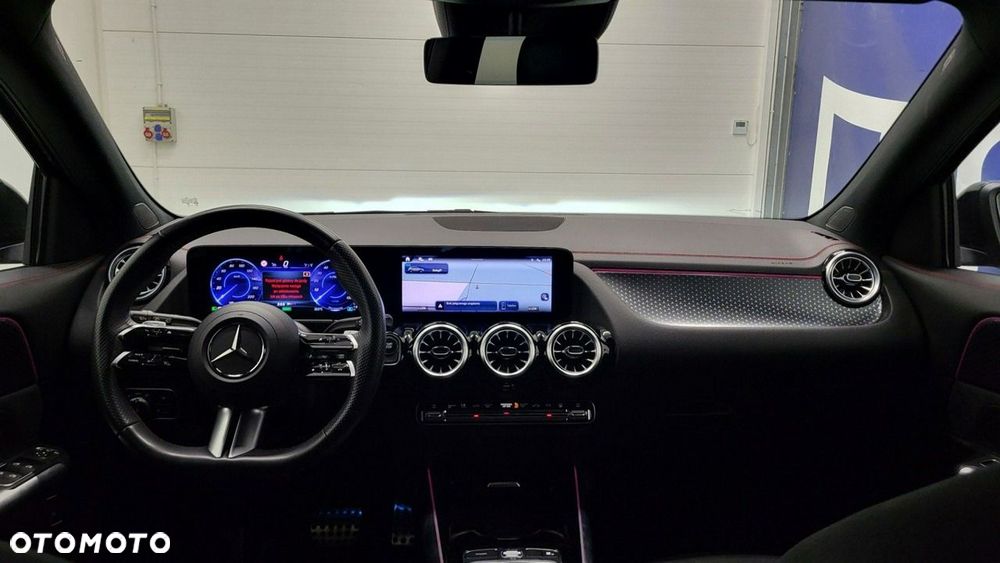 Mercedes-Benz EQA - 18