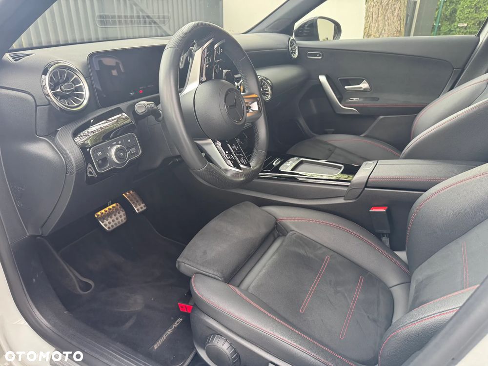 Mercedes-Benz Klasa A 35 AMG 4-Matic 8G-DCT - 16