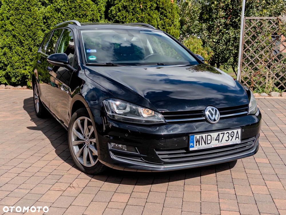 Volkswagen Golf - 6