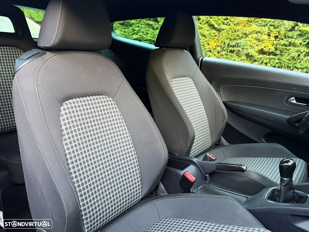 VW Scirocco 2.0 TDI Sport - 15