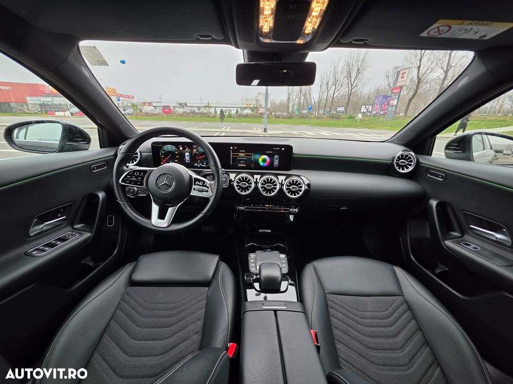 Mercedes-Benz A 180 7G-DCT - 10