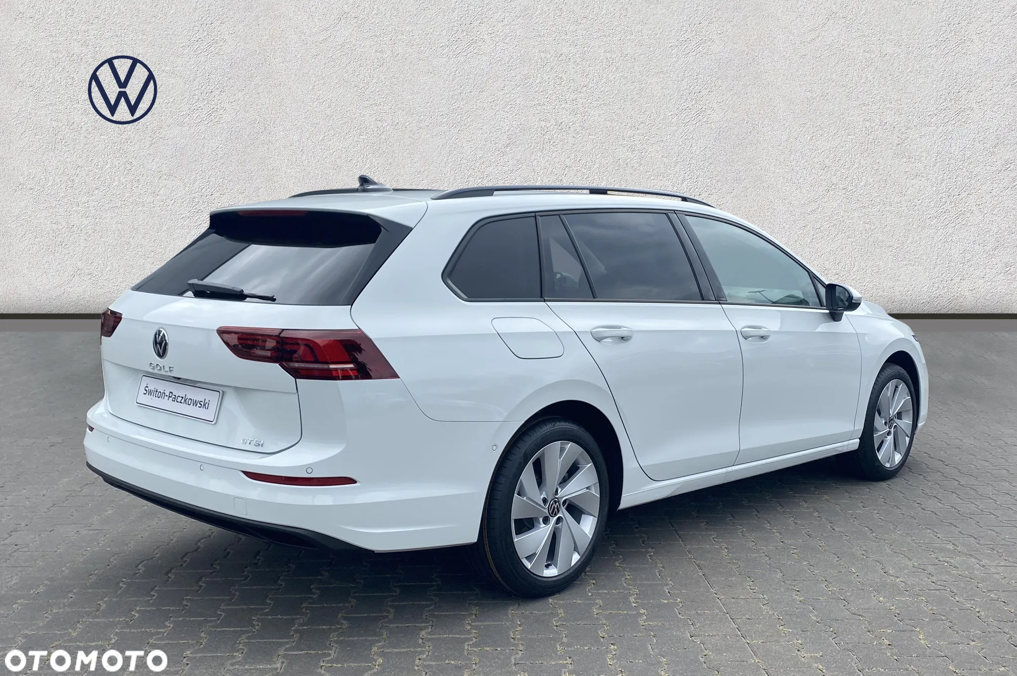 Volkswagen Golf - 6