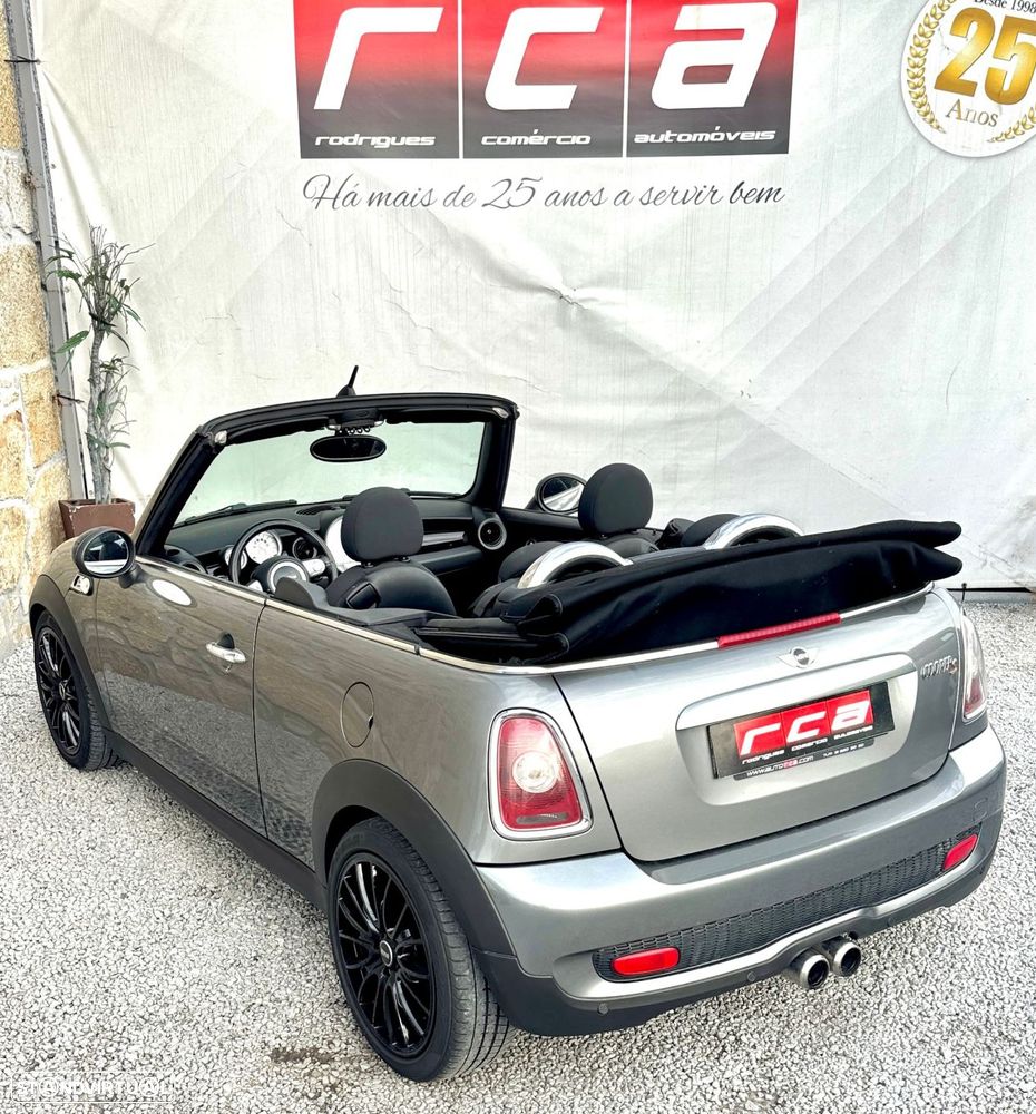MINI Cabrio Cooper S - 17