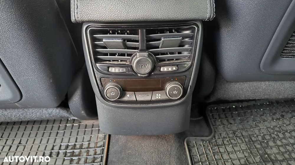 Peugeot 508 2.0 HDI FAP BVA Allure - 11
