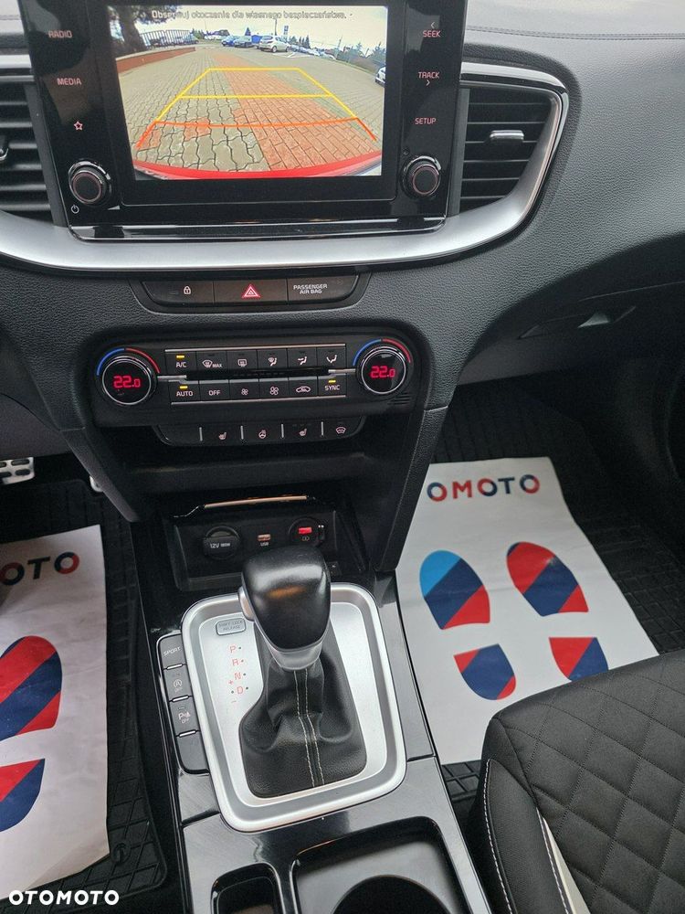 Kia ProCeed 1.5 T-GDI DCT7 OPF GT LINE - 13