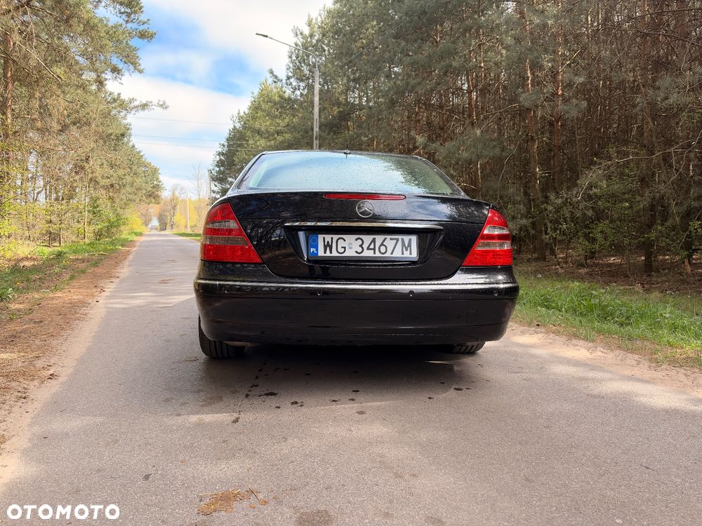 Mercedes-Benz Klasa E 350 7G-TRONIC Elegance - 3