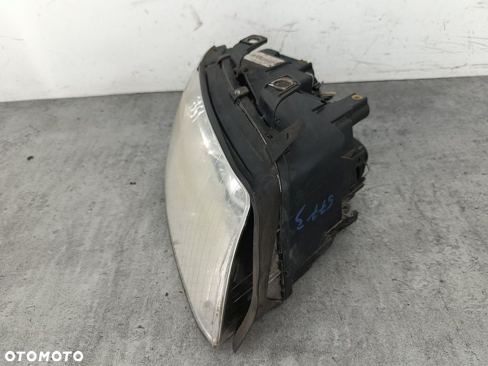 LAMPA PRZÓD PRAWA XENON AUDI A4 B6 8E0941004S  8E0990008S 89309160  VALEO - 4