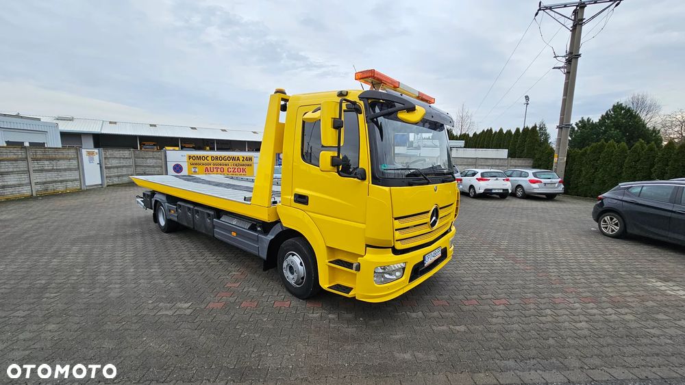 Mercedes-Benz 1018 - 2