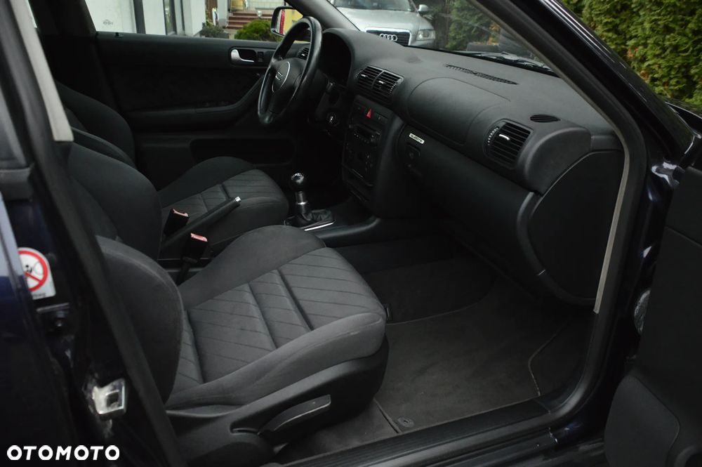 Audi A3 Sportback 1.8T Quattro Attraction - 17